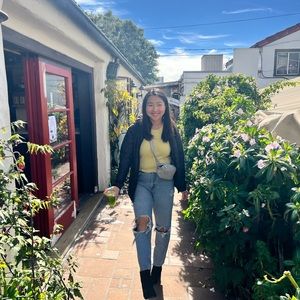 Meet your Posher, Grace